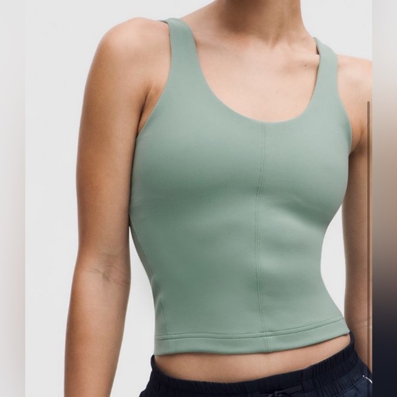 Lululemon Tank Size 4 - Picture 2 of 7